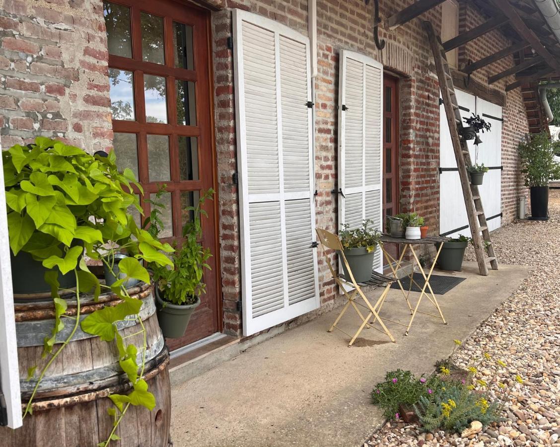 Apartamento Nature Et Calme La Chapelle-Saint-Sauveur  Exterior foto